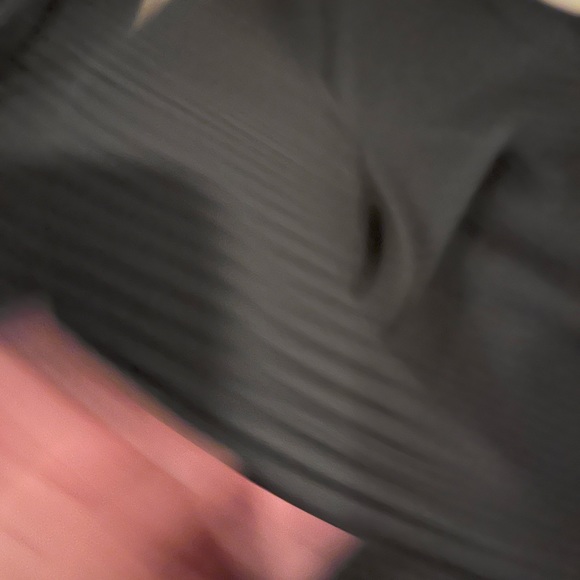 Everly Crop Top - Picture 7 of 8